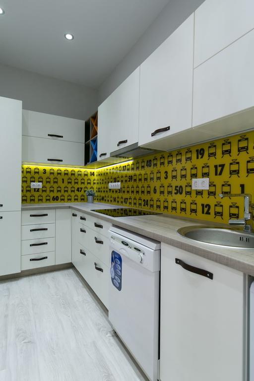 Unique Studio At The Danube With Aircon بودابست المظهر الخارجي الصورة