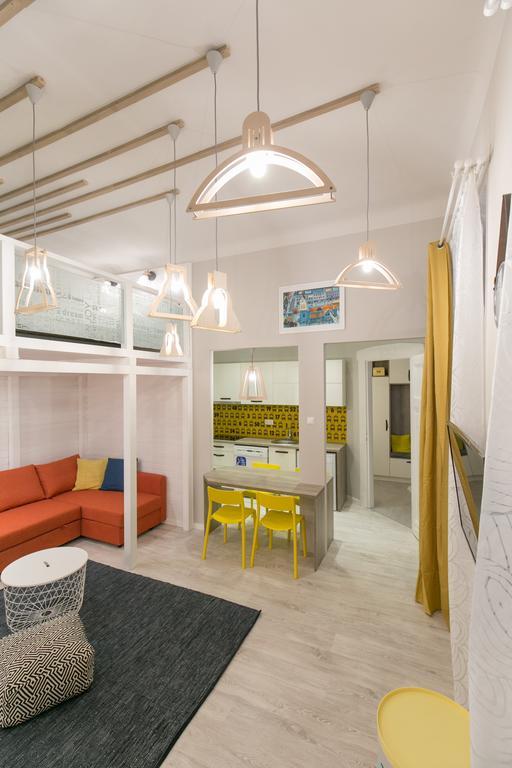 Unique Studio At The Danube With Aircon بودابست المظهر الخارجي الصورة