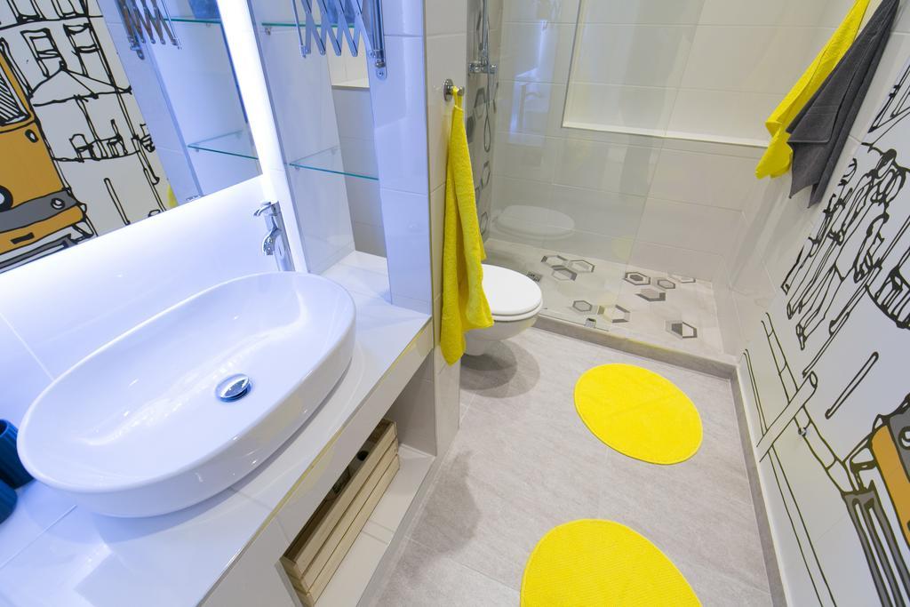 Unique Studio At The Danube With Aircon بودابست المظهر الخارجي الصورة